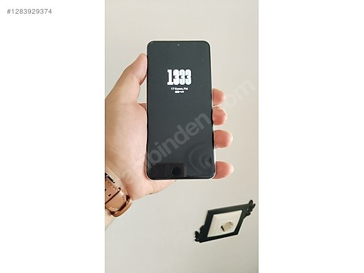 Used & Brand New Items / Cell Phones & Accessories / Cell Phones / Xiaomi / 15 Ultra