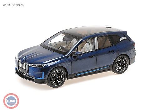 Minichamps Diecast Model 1:18 BMW Araba - 1315929376