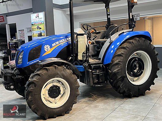 Machinery / Agricultural Machines / Tractors / New Holland / TT4.65