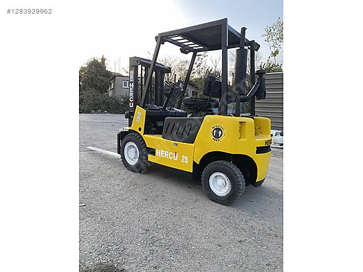 Machinery / Industrial / Carrying & Stacking Equipment / Forklifts / For Sale / Hercu
