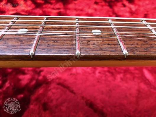 İkinci El ve Sıfır Alışveriş / Müzik / Müzik Aletleri / Telli Çalgılar / Gitar / Elektro