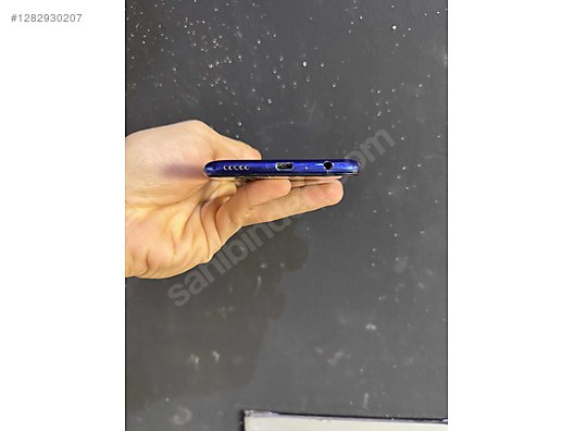 Used & Brand New Items / Cell Phones & Accessories / Cell Phones / Huawei / P Smart (2019)