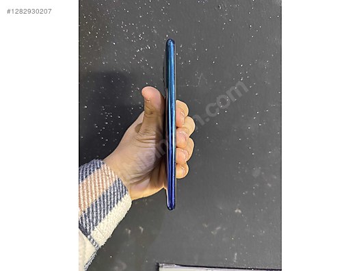 Used & Brand New Items / Cell Phones & Accessories / Cell Phones / Huawei / P Smart (2019)