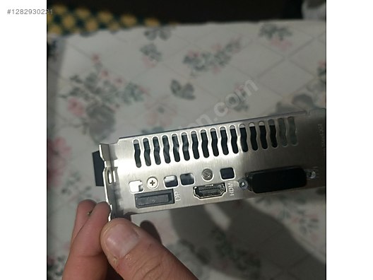 Used & Brand New Items / Computers / Desktops / Desktop Components / Graphics Cards