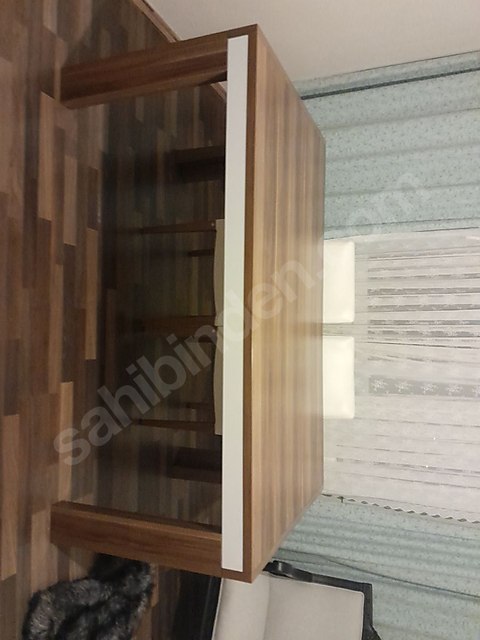 yemek masası az kullaniĺmış
