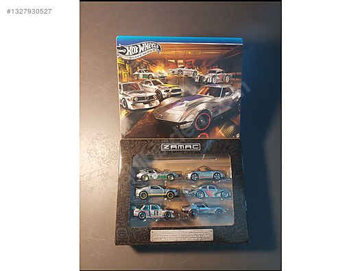Hot Wheels Diecast Model 1:64 Porsche Araba - 1327930527