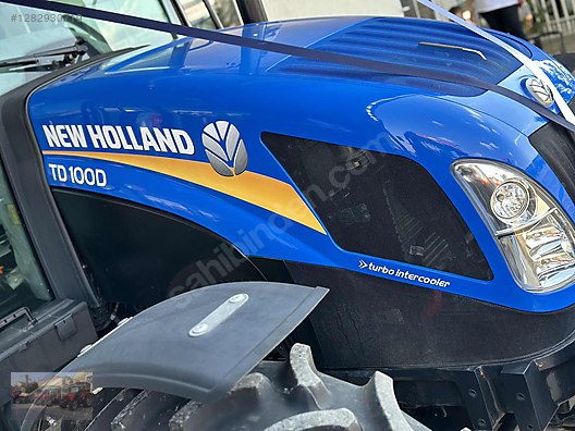 Machinery / Agricultural Machines / Tractors / New Holland / TD100D