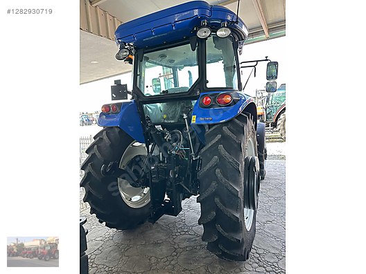 Machinery / Agricultural Machines / Tractors / New Holland / TD100D