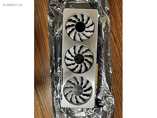 Used & Brand New Items / Computers / Desktops / Desktop Components / Graphics Cards