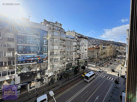 ALTIPARMAK CADDE ÜZERİNDE OTOPARKLI ARA KAT 3+1 SATILIK DAİRE