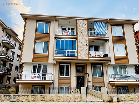 FATİH KONAKLARINDA 4+1 NET 150 m² DOĞALGAZLI KİLERLİ KİRALIK