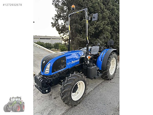 Machinery / Agricultural Machines / Tractors / New Holland / T4.80B