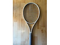 Wilson Shift 99L tenis raketi