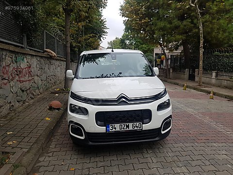 citroen berlingo 1 5 bluehdi feel stil garantili 25 binde berlingo sahibinden comda 975934061