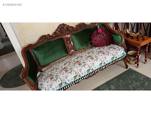 Used & Brand New Items / Antique / Furniture / Den & Living Room / Antique Armchairs