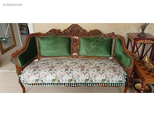 Used & Brand New Items / Antique / Furniture / Den & Living Room / Antique Armchairs