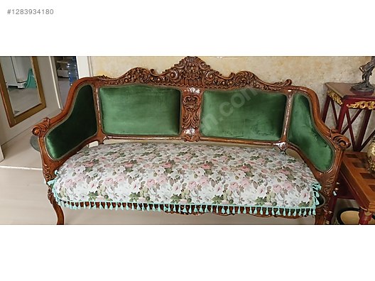 Used & Brand New Items / Antique / Furniture / Den & Living Room / Antique Armchairs