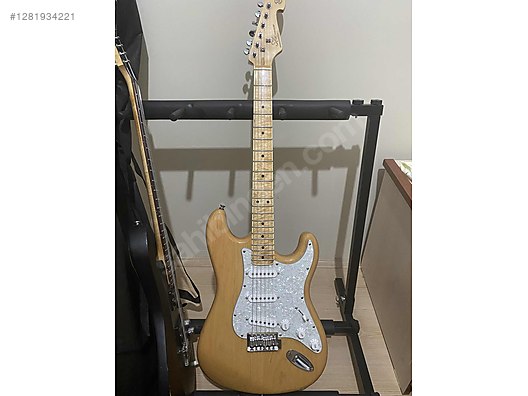 İkinci El ve Sıfır Alışveriş / Müzik / Müzik Aletleri / Telli Çalgılar / Gitar / Elektro