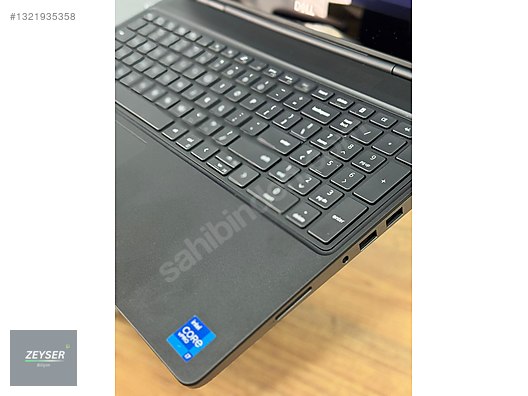 Dell / DELL Precision 7560 i7-11850H/16/512GB/Quadro T1200