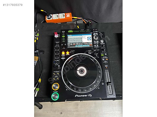 Pioneer CDJ-2000 2台セット（ハードケース付） Pioneer CDJ 2000 NXS-2 Player 2 Adet Hardcase Dahil sahibinden