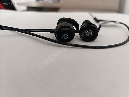 Used & Brand New Items / Computers / Peripherals / Headphones & Microphones