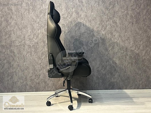 Used & Brand New Items / Gaming & Gamers Exclusive / Gaming Equipment / Gaming Chair