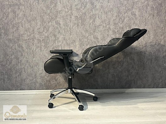 Used & Brand New Items / Gaming & Gamers Exclusive / Gaming Equipment / Gaming Chair