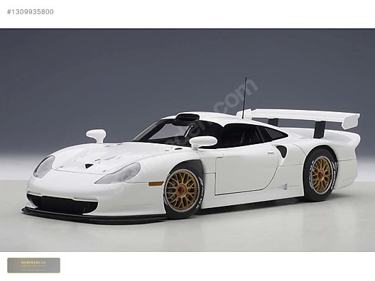Autoart Diecast Model 1:18 Porsche Araba - 1309935800