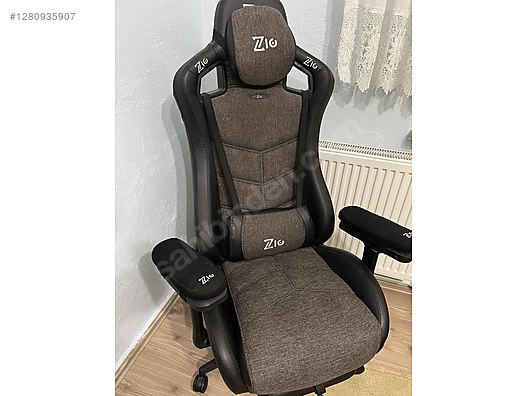 Used & Brand New Items / Gaming & Gamers Exclusive / Gaming Equipment / Gaming Chair