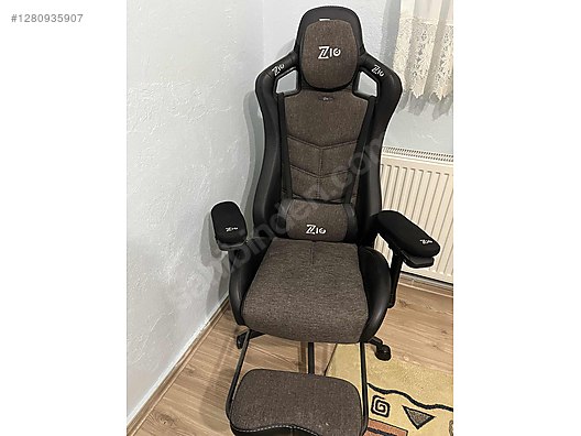 Used & Brand New Items / Gaming & Gamers Exclusive / Gaming Equipment / Gaming Chair