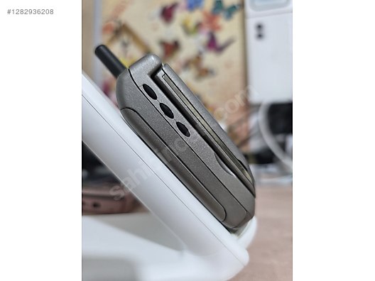 Used & Brand New Items / Cell Phones & Accessories / Cell Phones / Motorola / V3688