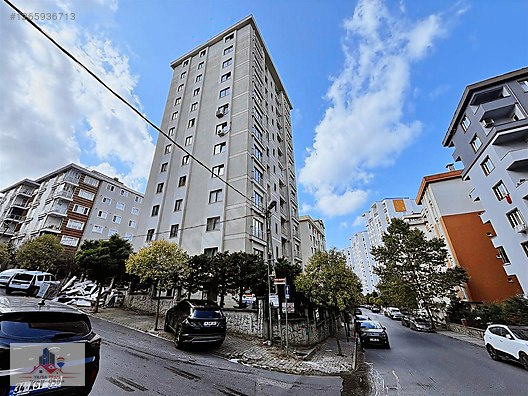 Ümraniye Mehmetakif mah'sinde 3+1 Satılık Daire