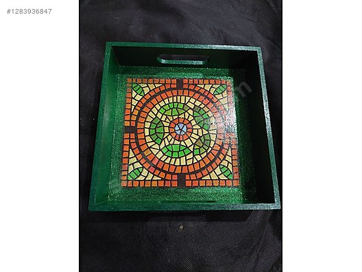 Used & Brand New Items / Home Decor / Kitchen Utensils / Plates, Bowls & Trays