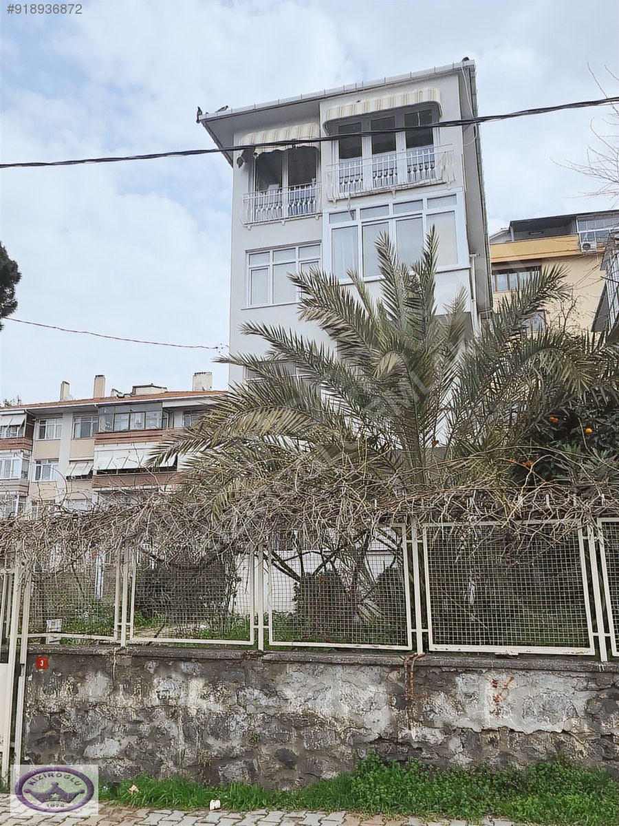 Maltepe satılık süreyyaplajında 4daireli binada dönüşümegiden2+1