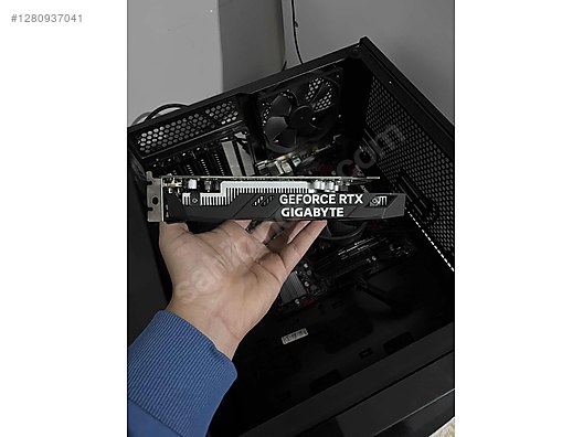 Used & Brand New Items / Computers / Desktops / Desktop Components / Graphics Cards