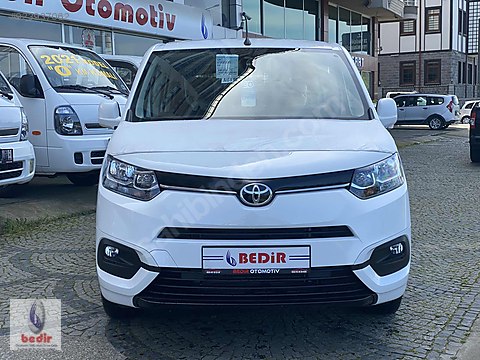 toyota proace city 1 5 d dream 2021 toyota proace city 1 5 hdi dream manuel vites 18 faturali at sahibinden com 923937062