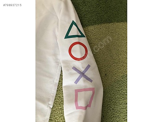 pull and bear playstation hoodie