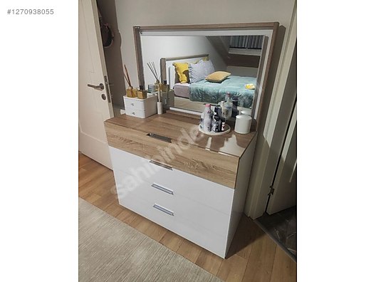 İkinci El ve Sıfır Alışveriş / Ev Dekorasyon / Mobilya / Yatak Odası / Şifonyer