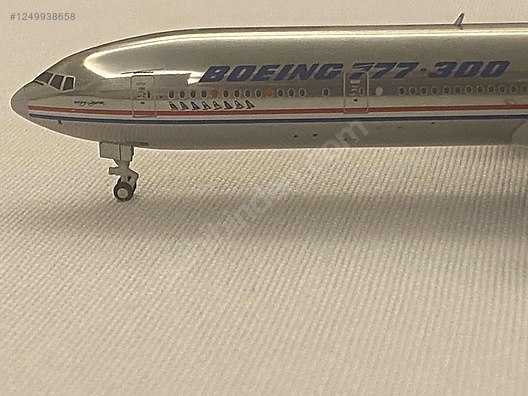 BOEING 777-300 Diecast Model Uçak on sahibinden.com - 1249938658