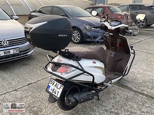 Beyaz Hero Dash 125 Otomatik