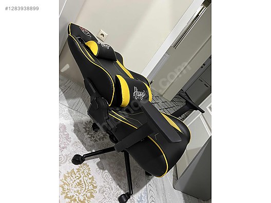 Used & Brand New Items / Gaming & Gamers Exclusive / Gaming Equipment / Gaming Chair