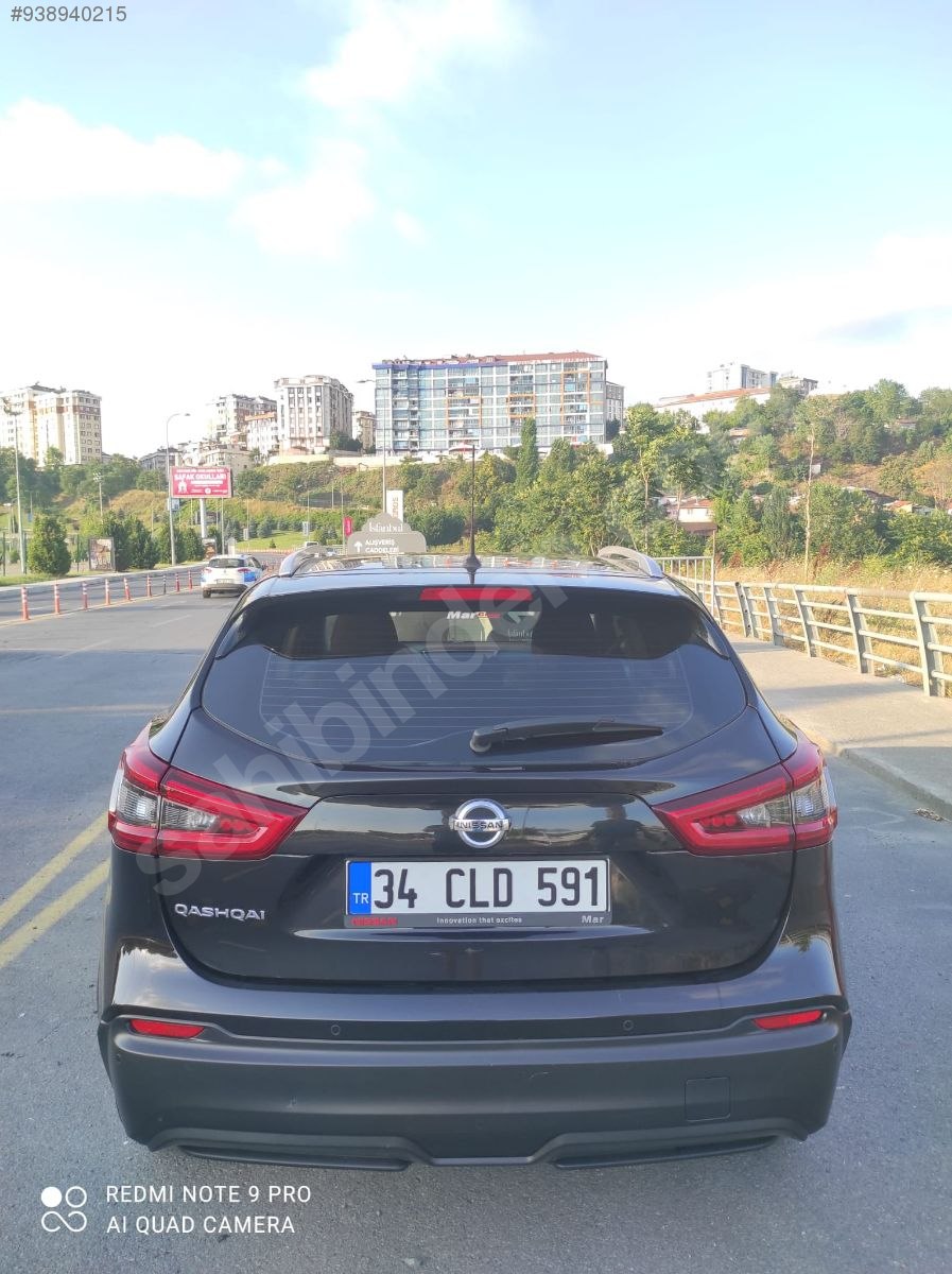 Nissan / Qashqai / 1.3 DIGT / Tekna / memurdan tertemiz