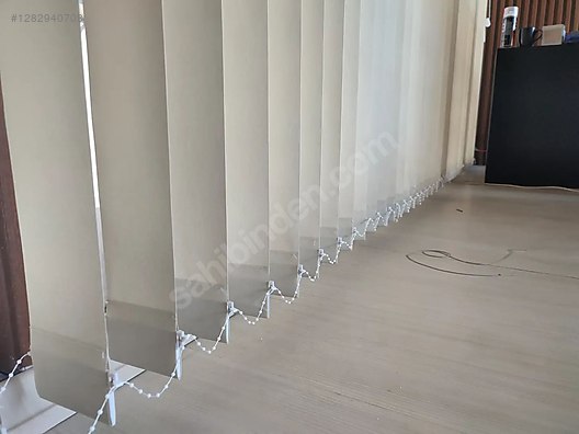 Used & Brand New Items / Home Decor / Home Textiles / Curtains & Sheers