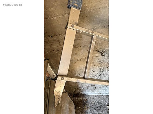 Used & Brand New Items / Garden & Home Improvement / Home Improvement / Hardware / Ladders