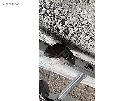 Used & Brand New Items / Garden & Home Improvement / Home Improvement / Hardware / Ladders