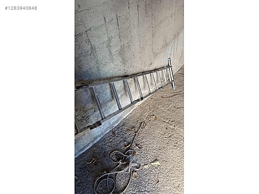 Used & Brand New Items / Garden & Home Improvement / Home Improvement / Hardware / Ladders