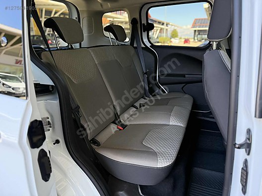 Vasıta / Minivan & Panelvan / Ford / Tourneo Courier / 1.0 EcoBoost Titanium