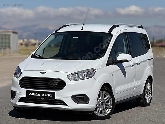 Vasıta / Minivan & Panelvan / Ford / Tourneo Courier / 1.0 EcoBoost Titanium