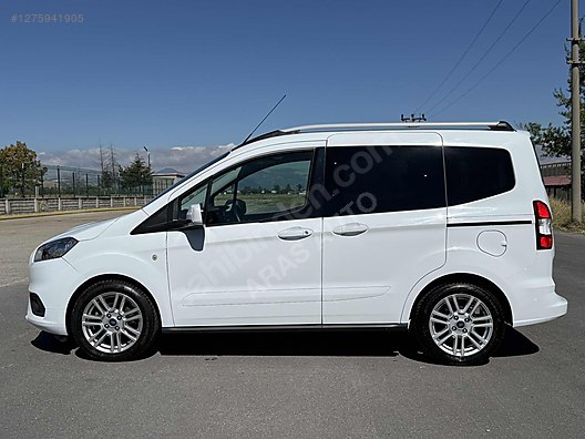 Vasıta / Minivan & Panelvan / Ford / Tourneo Courier / 1.0 EcoBoost Titanium