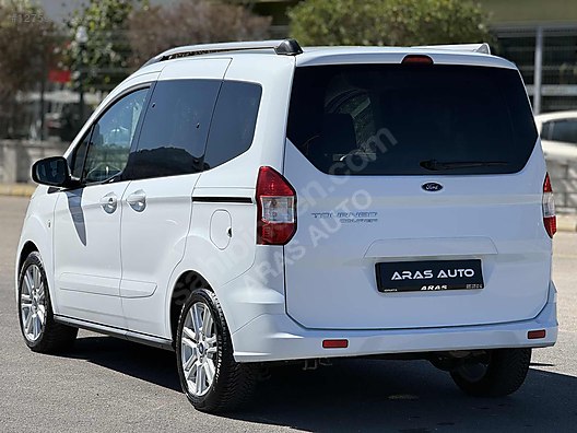 Vasıta / Minivan & Panelvan / Ford / Tourneo Courier / 1.0 EcoBoost Titanium